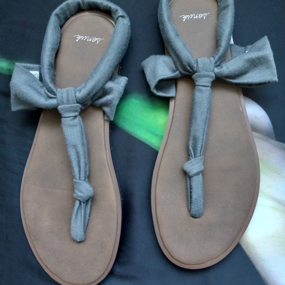 Sanuk Grey Tan Yoga Sling Back Sandals Women's US 9